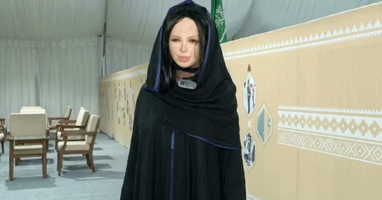 Saudi Arabia Deploys Multilingual AI Robot to Welcome Hajj Pilgrims